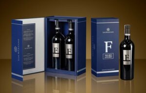 in-hop-giay-dung-ruou-nam-cham